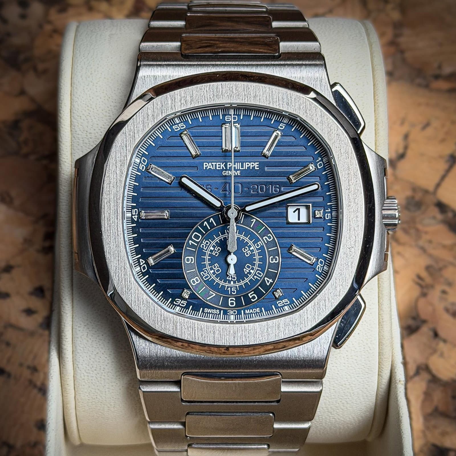 Patek Philippe Nautilus 5976/1G