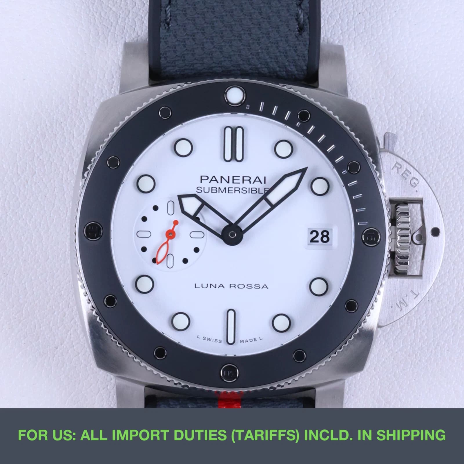 Panerai Submersible Luna Rossa PAM01579