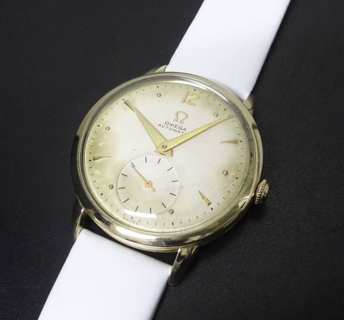 Omega F6212