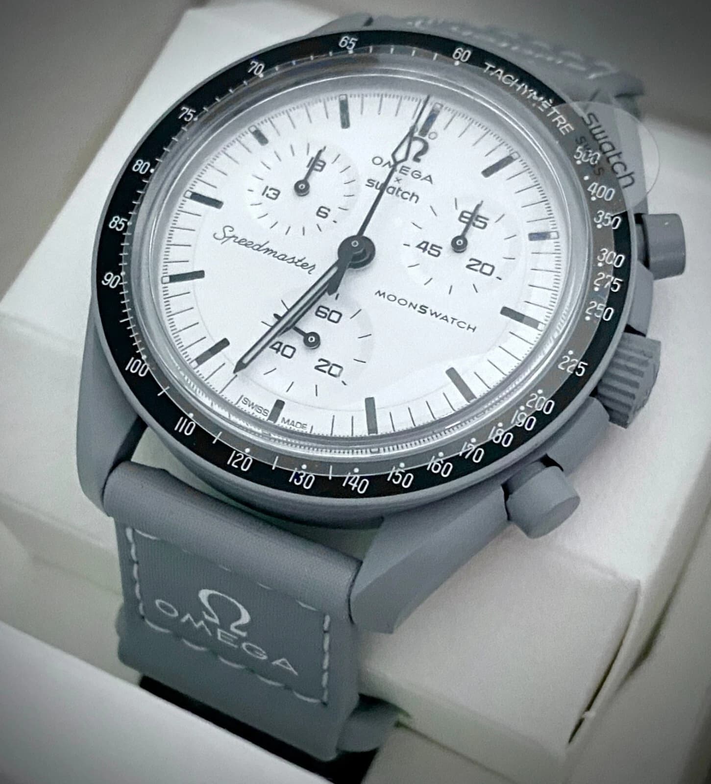 OMEGA x SWATCH Speedmaster Moonswatch 1965 S033M106