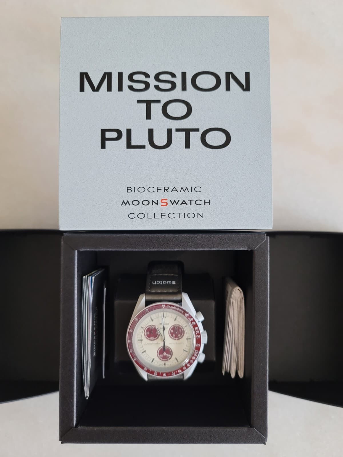 OMEGA x Swatch Speedmaster MoonSwatch SO33M101