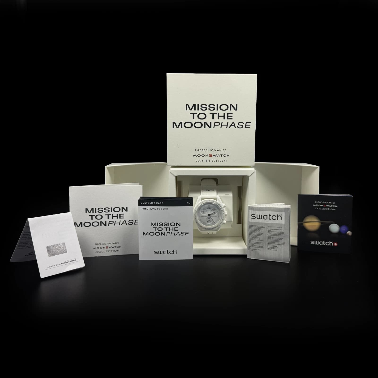 Omega x Swatch MoonSwatch SO33W700