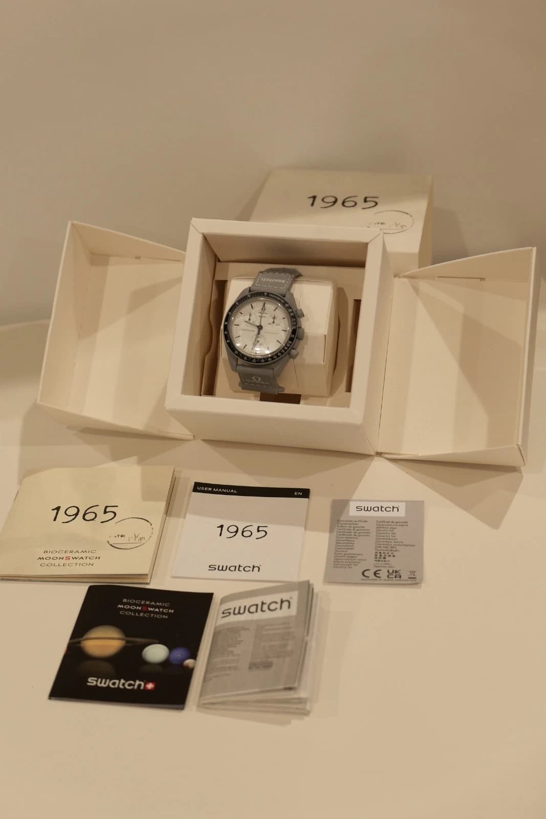 OMEGA x SWATCH Speedmaster Moonswatch 1965 S033M106