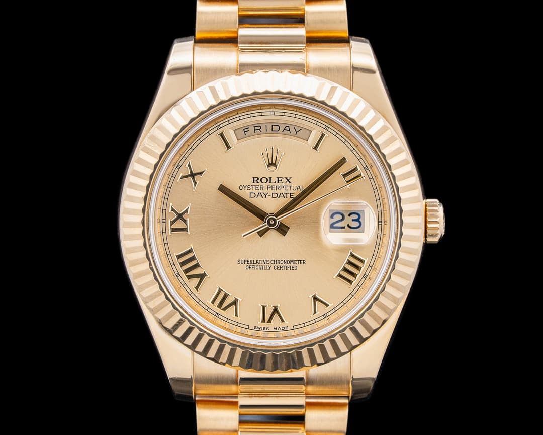 Rolex Day-Date Day-Date II 18K Yellow Gold Champagne Dial 218238