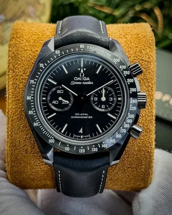 Omega Speedmaster Dark Side of the Moon 311.92.44.51.01.004