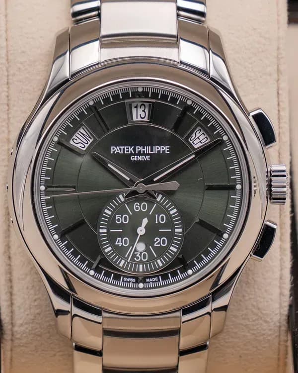 Patek Philippe Complications 5905/1A-001