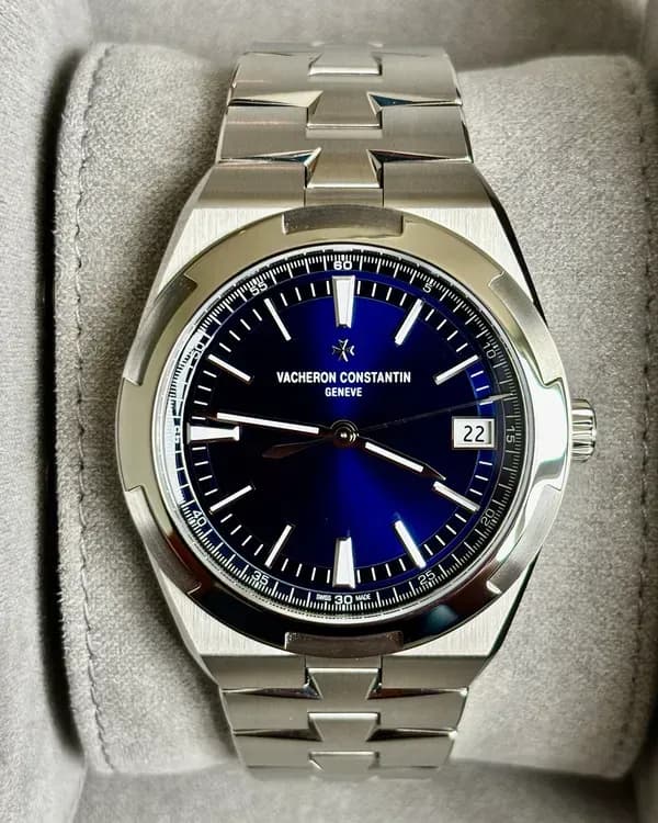 Vacheron Constantin Overseas 4520V/210A-B128