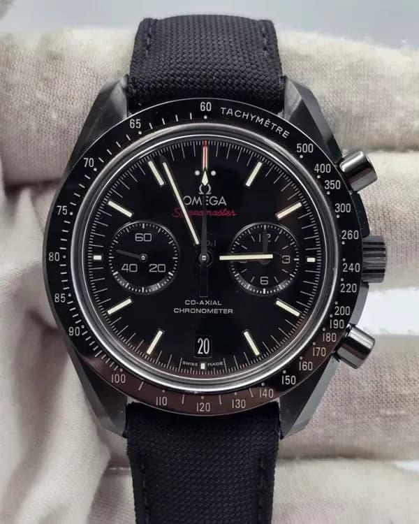 Omega Speedmaster Dark Side of the Moon 311.92.44.51.01.003